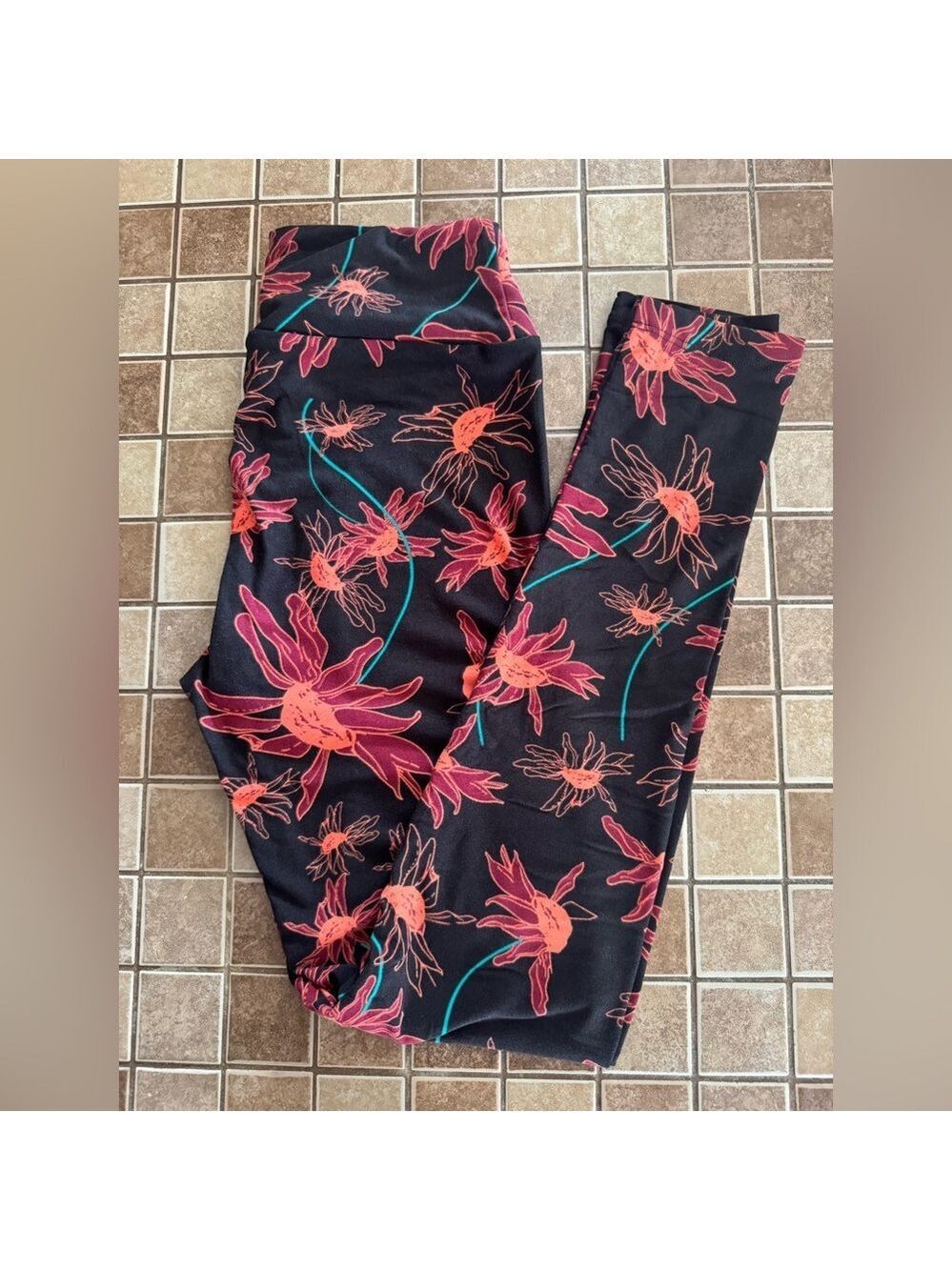 Lularoe Leggings One Size NWOT